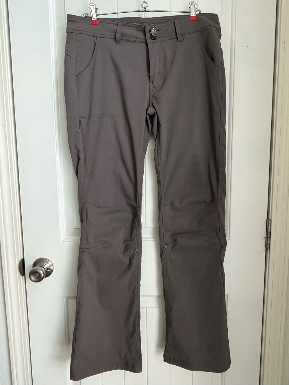 Woman’s Gray PrAna Pants convertible roll up with light stretch/breathable